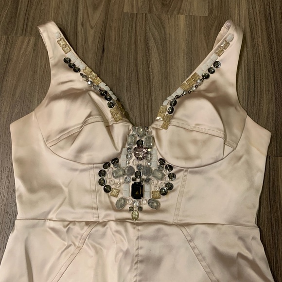 Gorgeous Dress - Picture 2 of 4